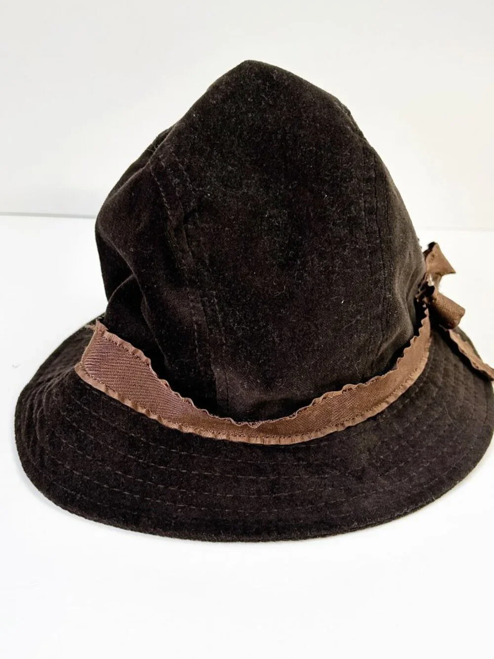 Walt Disney World Velour Bucket Hat Adult Brown Velvet Mickey Charm Disneyland